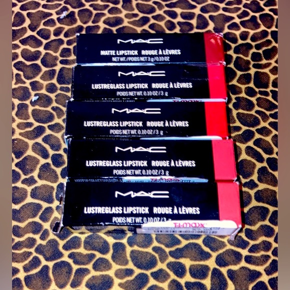 Make up bundle - Picture 4 of 5